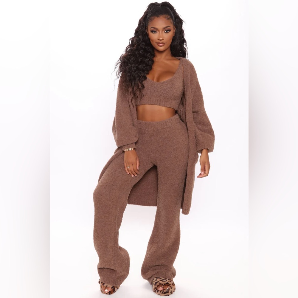Fashion Nova Living In It Cozy 3 Piece Pant Set - Mocha